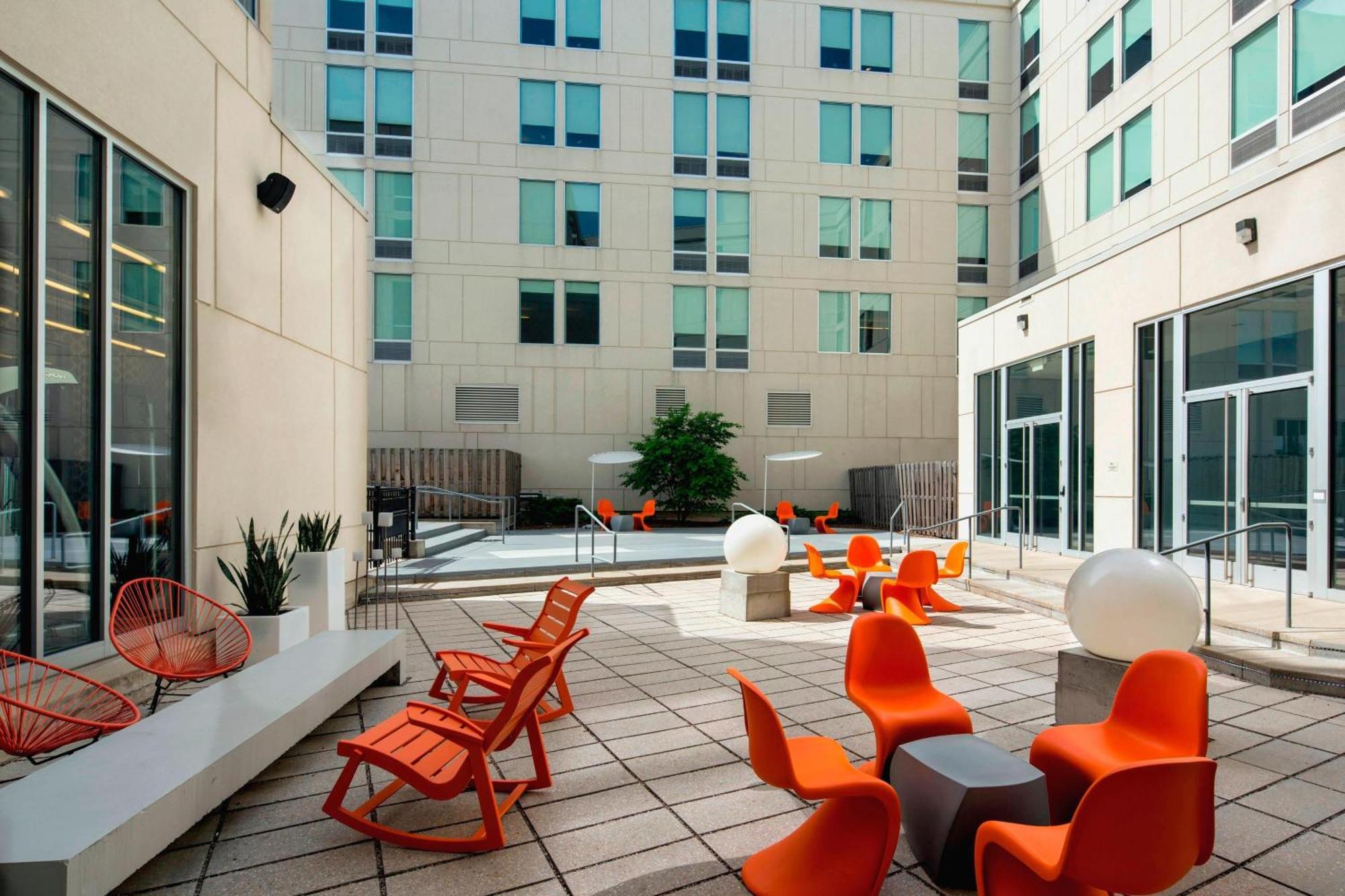 Aloft Hotel Milwaukee Downtown Ngoại thất bức ảnh
