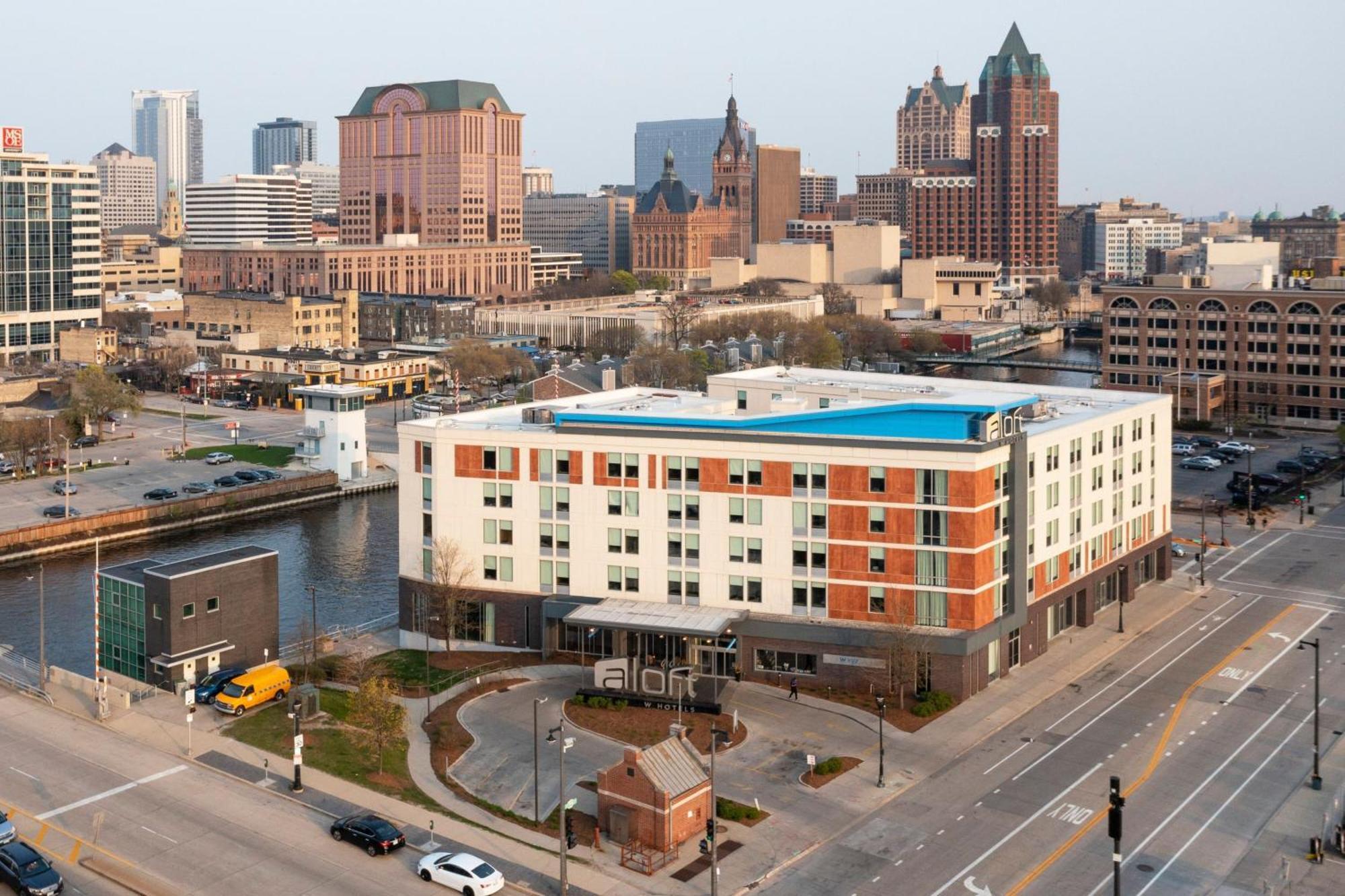 Aloft Hotel Milwaukee Downtown Ngoại thất bức ảnh