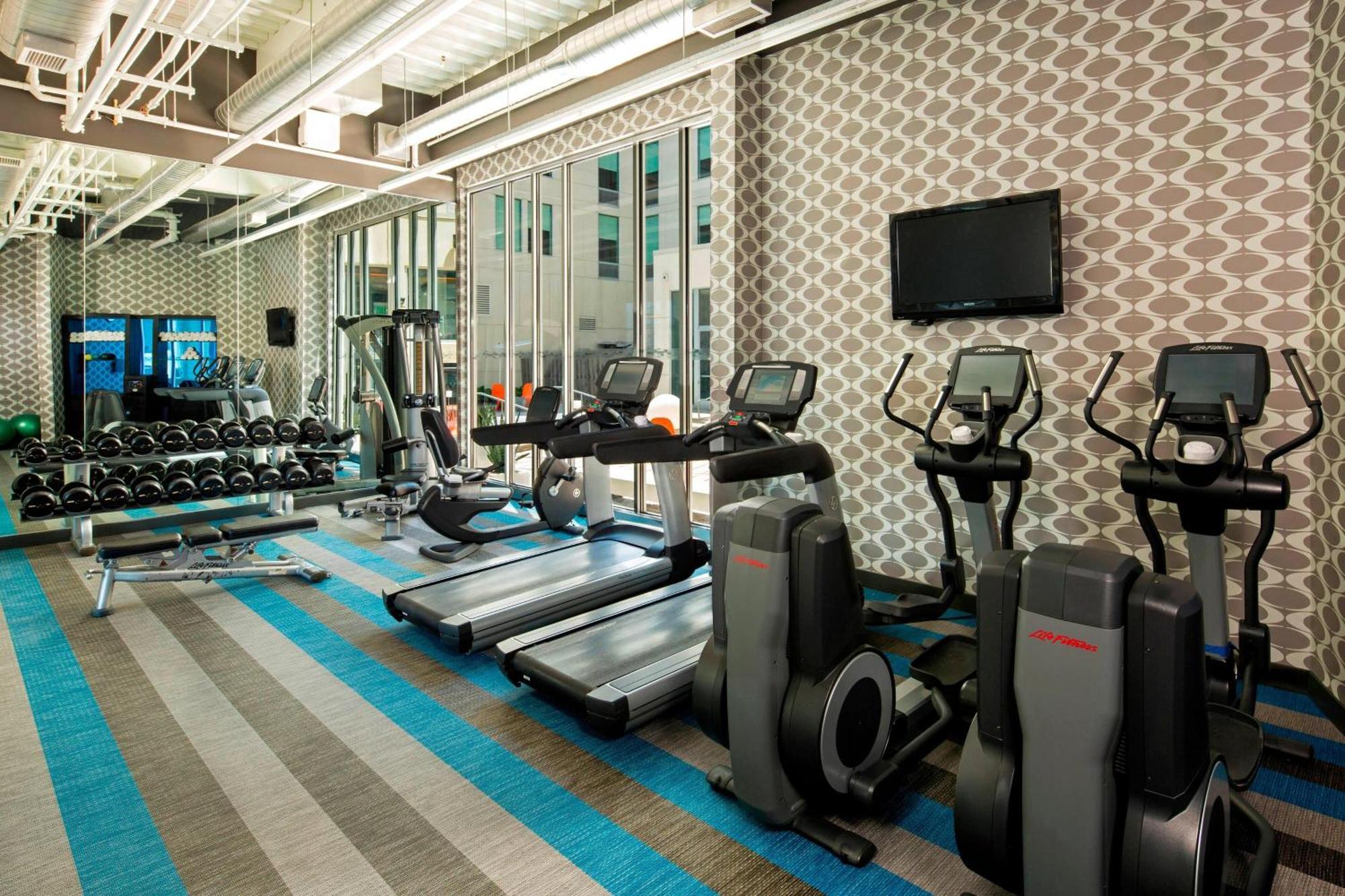 Aloft Hotel Milwaukee Downtown Ngoại thất bức ảnh