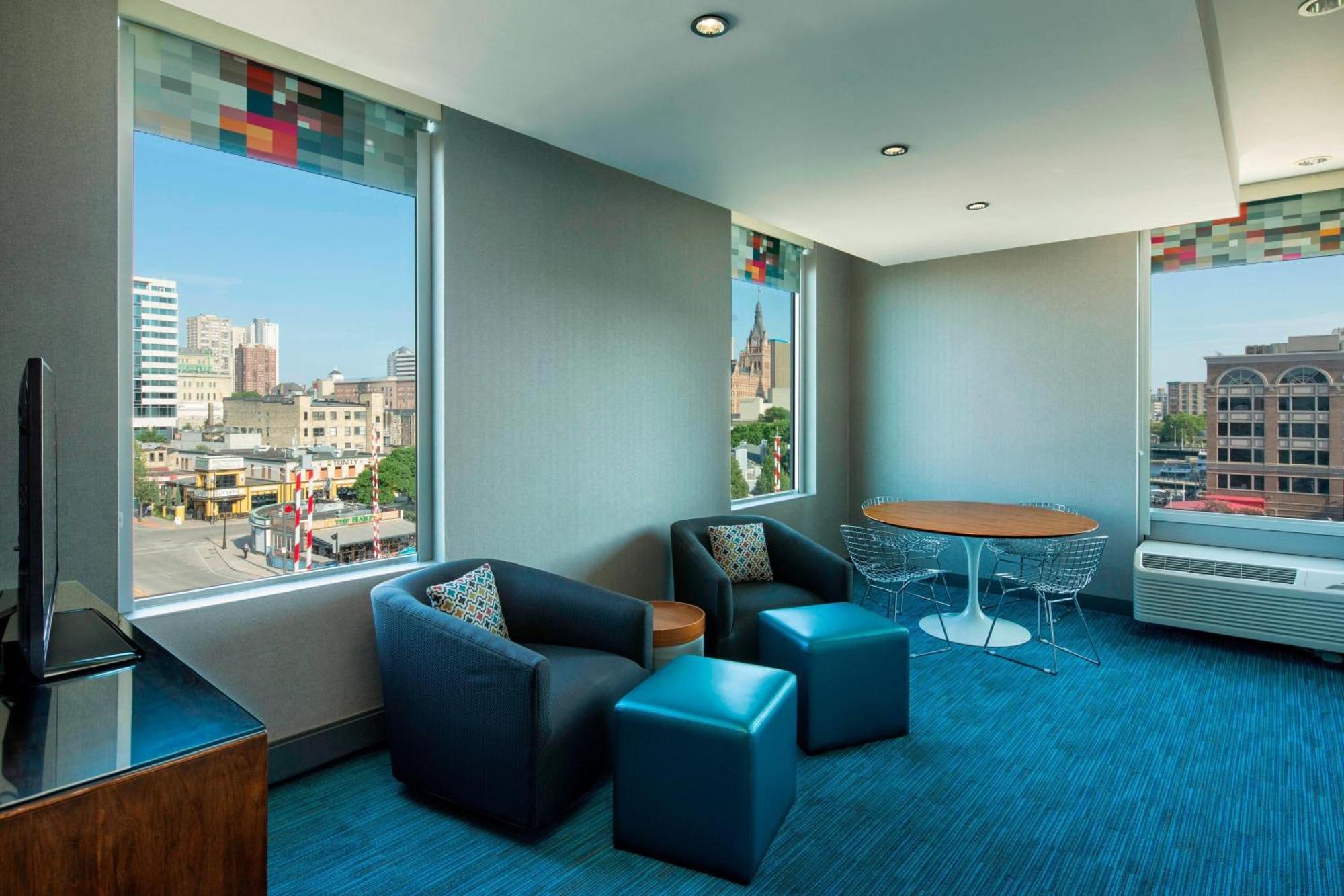 Aloft Hotel Milwaukee Downtown Ngoại thất bức ảnh
