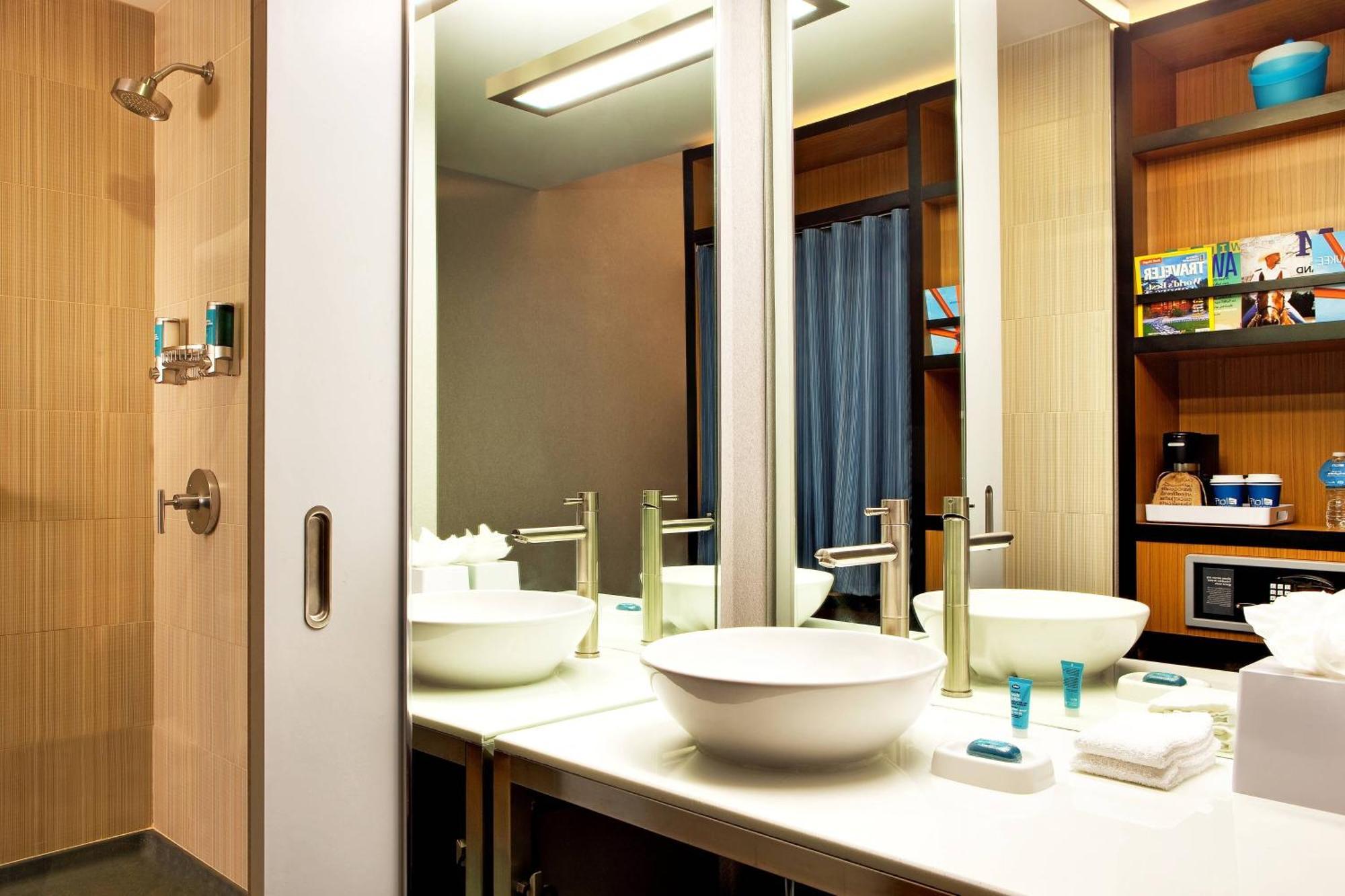 Aloft Hotel Milwaukee Downtown Ngoại thất bức ảnh