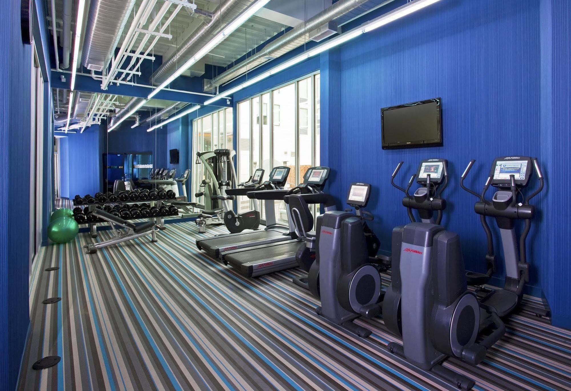 Aloft Hotel Milwaukee Downtown Ngoại thất bức ảnh